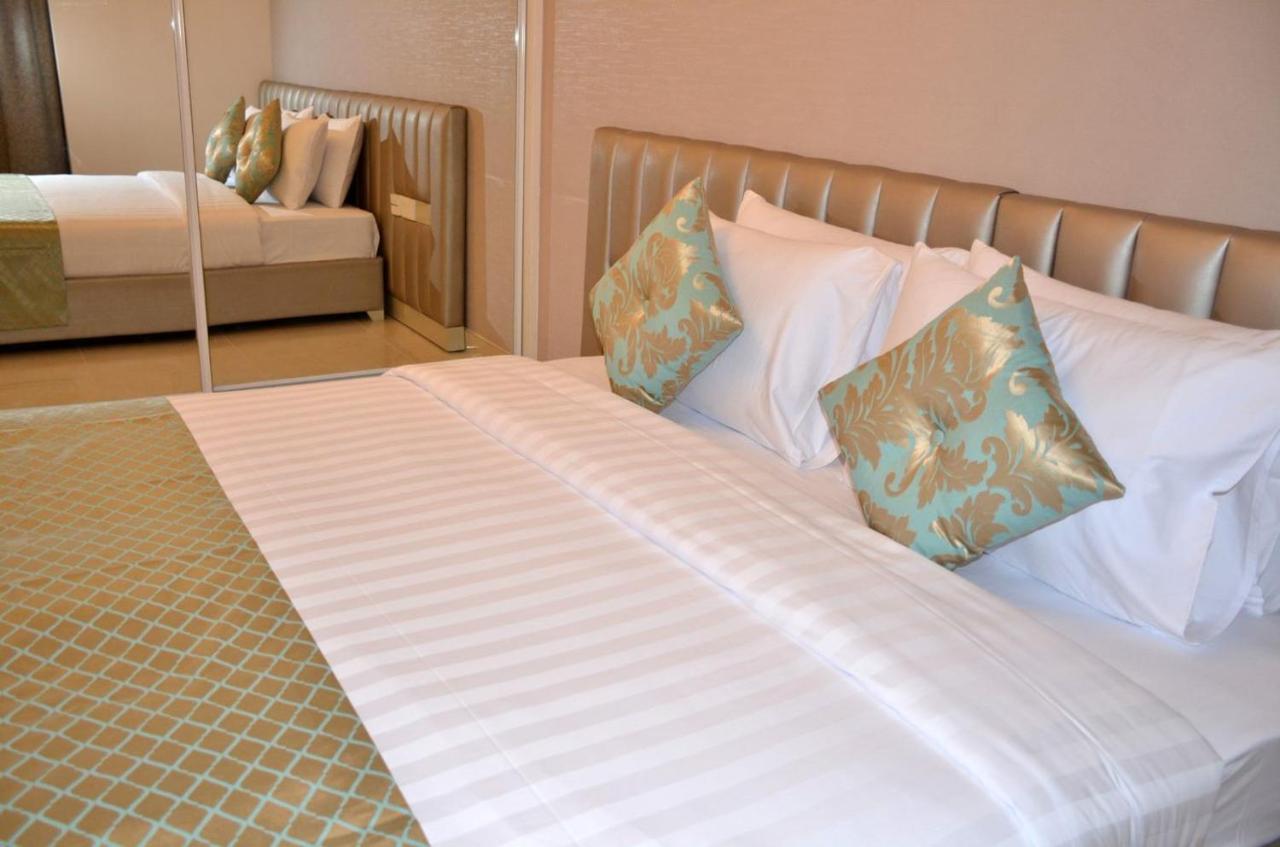 The Lodge Suites Manama Dış mekan fotoğraf