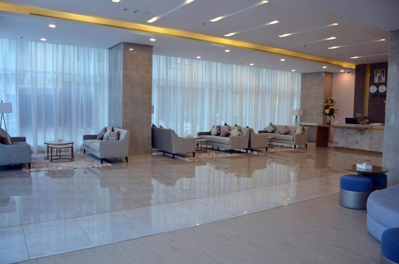 The Lodge Suites Manama Dış mekan fotoğraf
