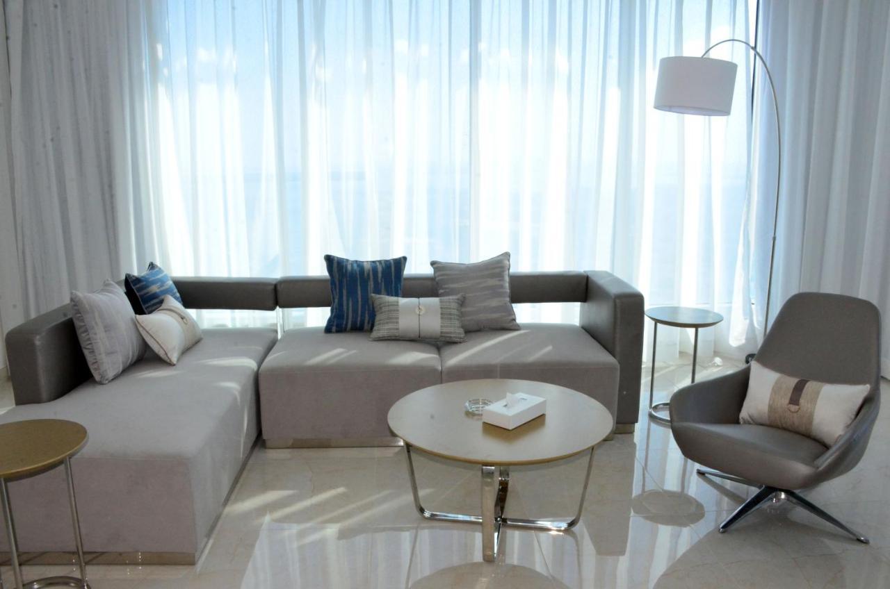 The Lodge Suites Manama Dış mekan fotoğraf