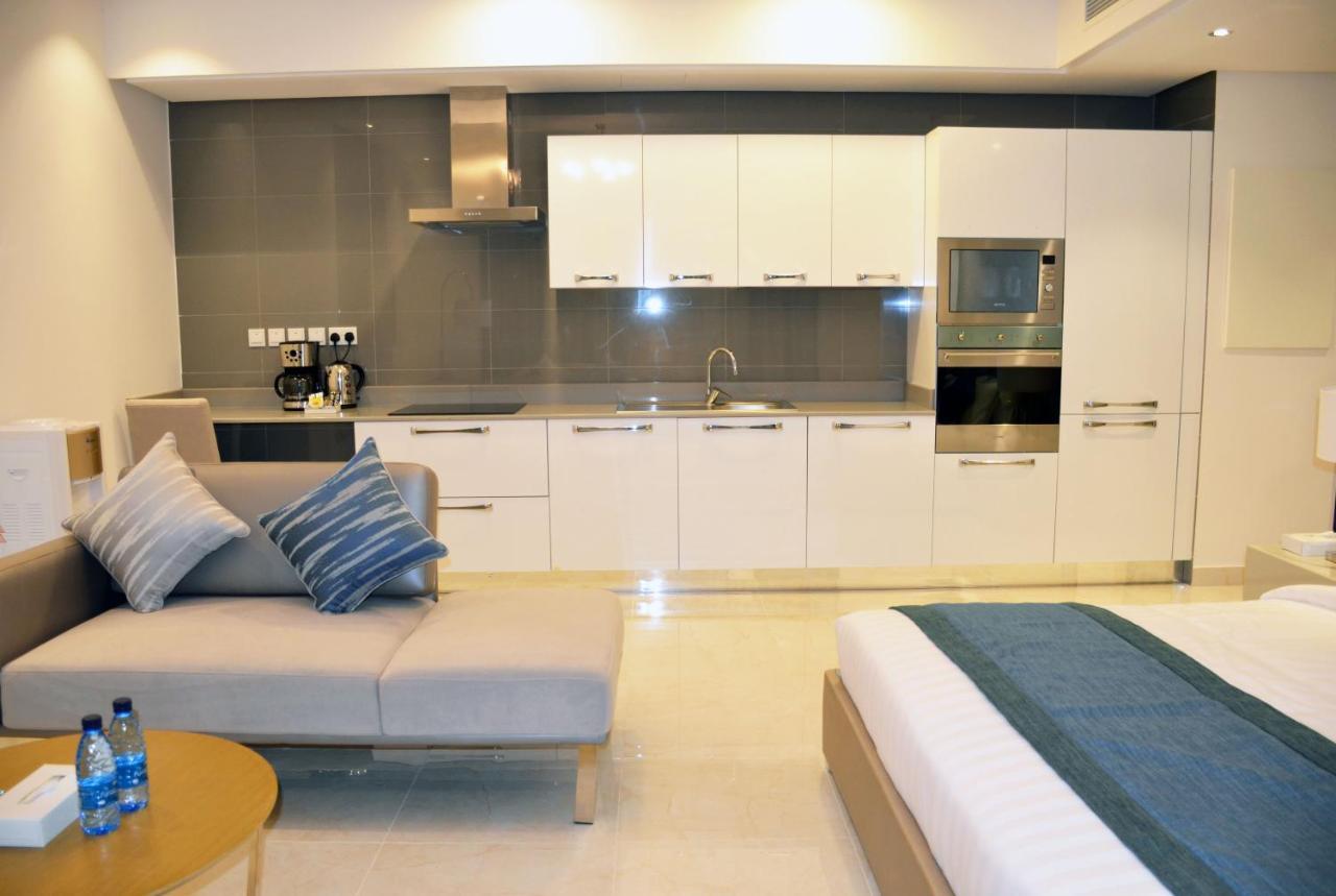 The Lodge Suites Manama Dış mekan fotoğraf